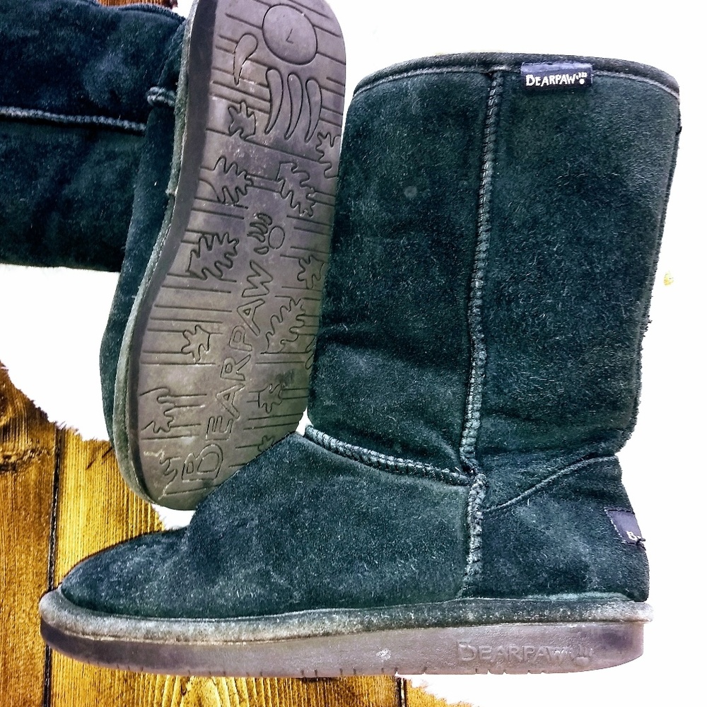 Bearpaw boots